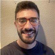 Maestro de educación primaria con años de experiencia dando clases particulares, apasionado por la docencia y el aprendizaje.